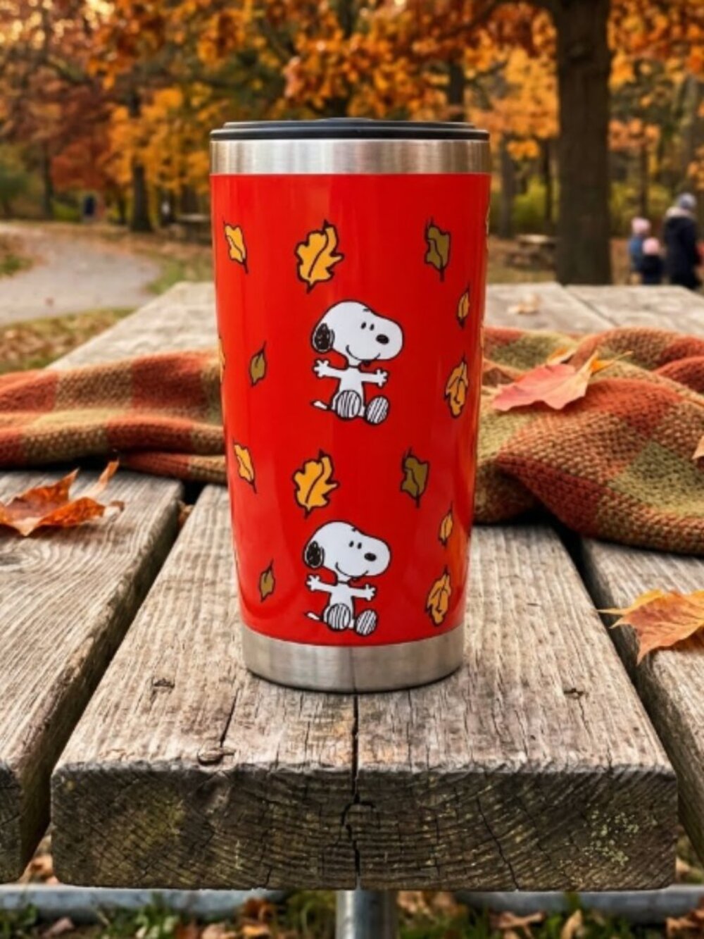 GIBSON PEANUTS SNOOP AUTUMN LEAVES TUMBLER RED